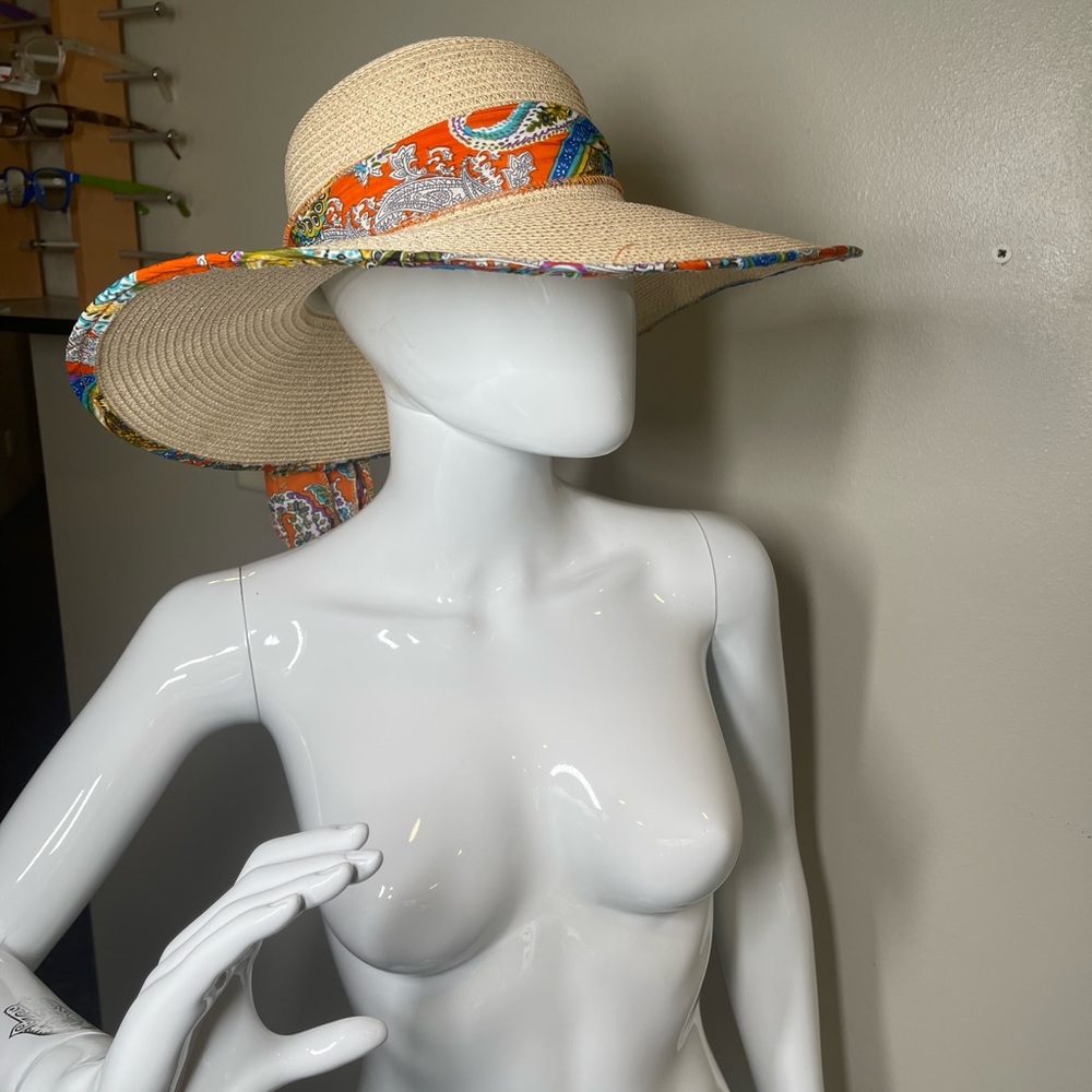 Straw hat NWT